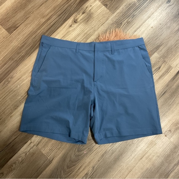 Fabletics Blue Bermuda Short Size XXL - Picture 2 of 10